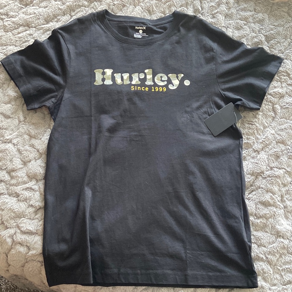Hurley T-shirt